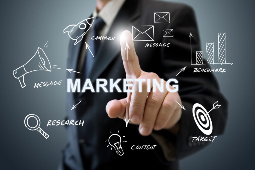Profissional de marketing interagindo com ícones digitais, simbolizando ações de marketing esportivo moderno.