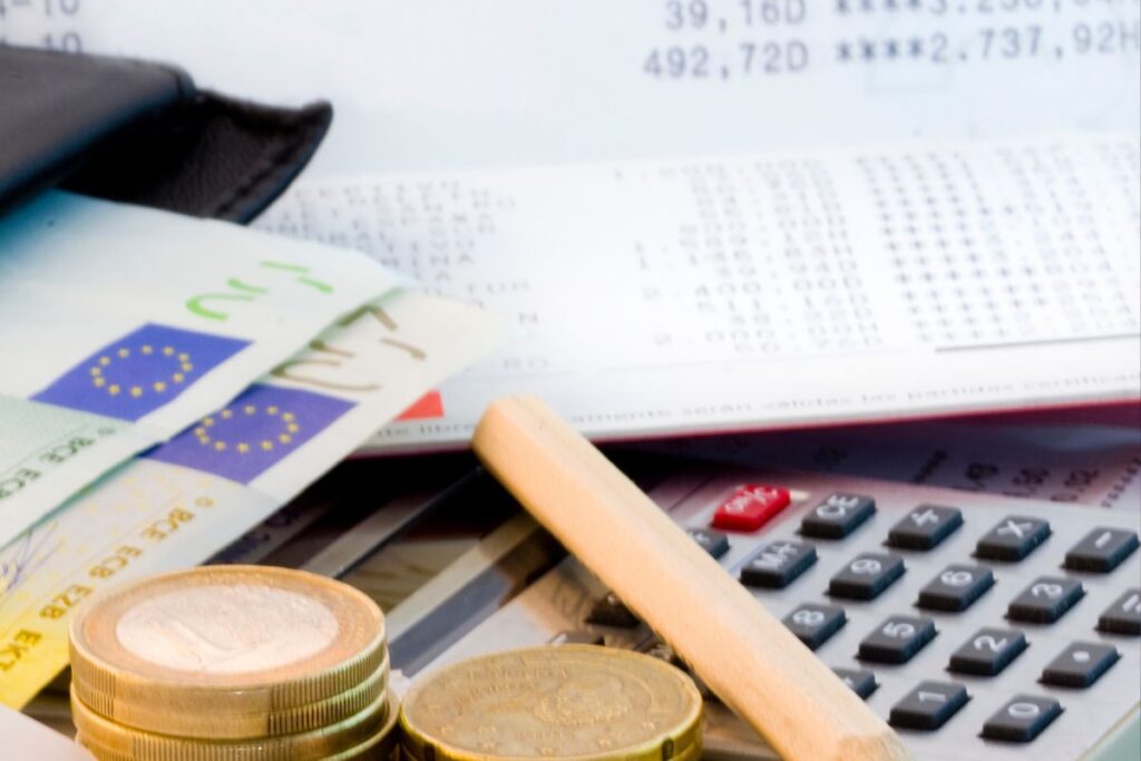 Como Lidar com as Dívidas na Economia Sem Perder a Cabeça