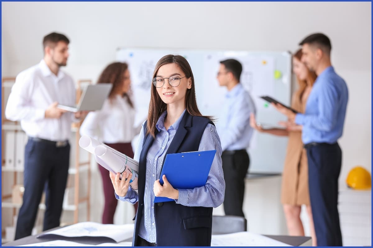Em um mercado de trabalho cada vez mais competitivo e dinâmico, qualificar-se rapidamente para uma profissão tornou-se uma das principais estratégias para conquistar oportunidades. Nesse cenário, o ensino profissionalizante ganha destaque como uma alternativa prática e acessível para quem busca entrar no mercado ou mudar de carreira em menos tempo.